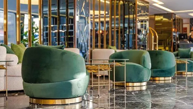 Family Hotel: One Hotel Casablanca