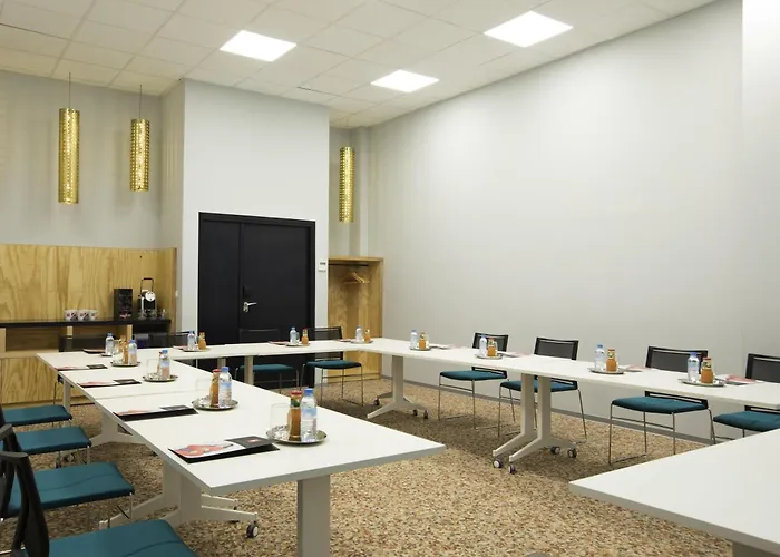 Ibis Abdelmoumen Casa Centre